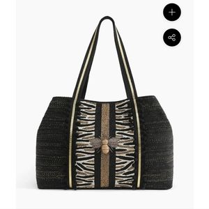 BEE GLAM TOTE-HAND BEADED BEE TOTE FOR WOMEN